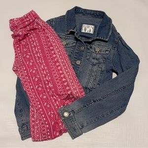 Adorable Girls Outfit